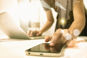 5 Reasons Why You Should Encourage Employees to Use Social Media in the Office