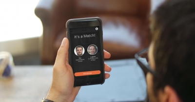 Meet the Tinder of Networking Shapr