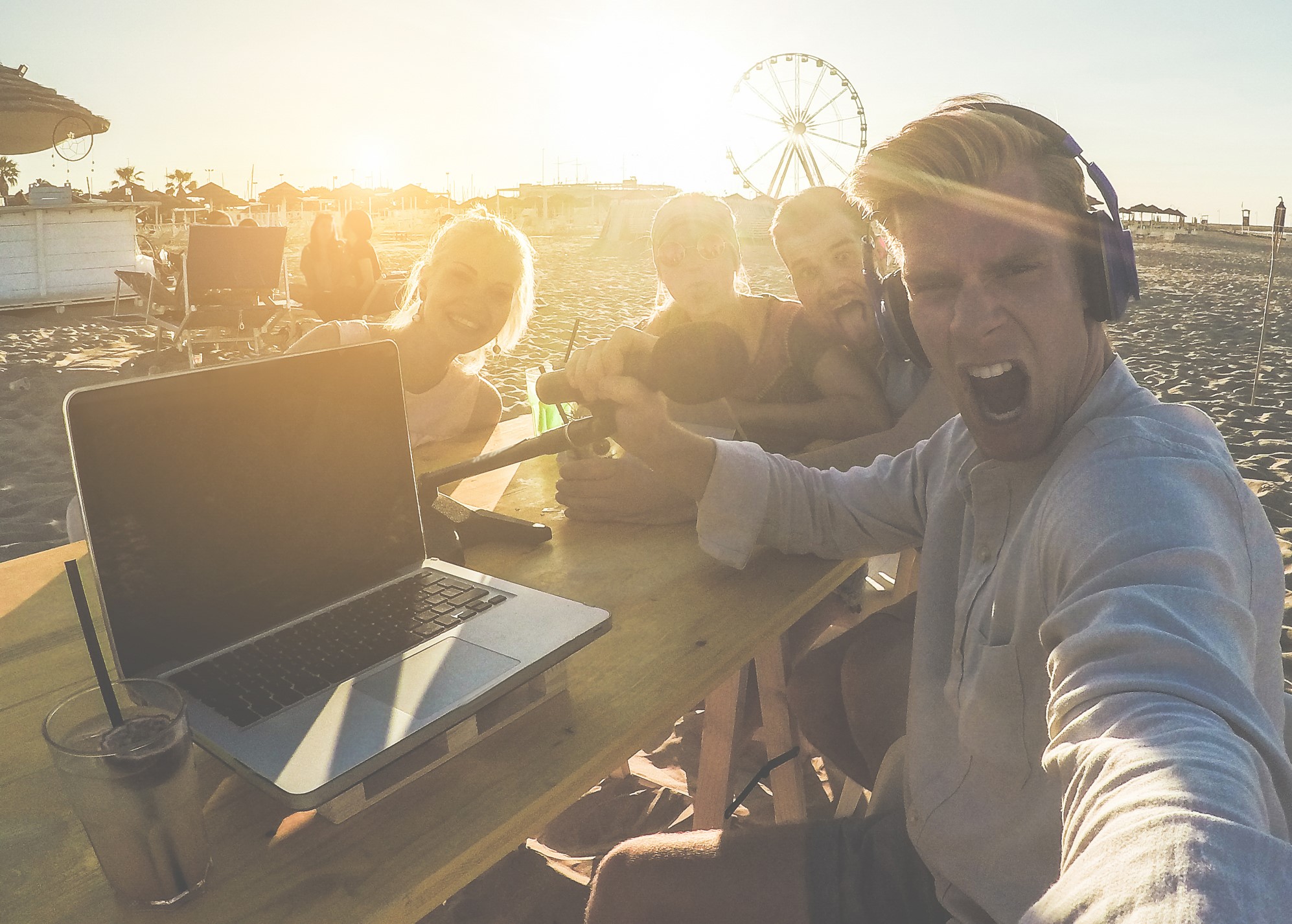 5 Must-Know Tactics Behind Live Blogging an Event