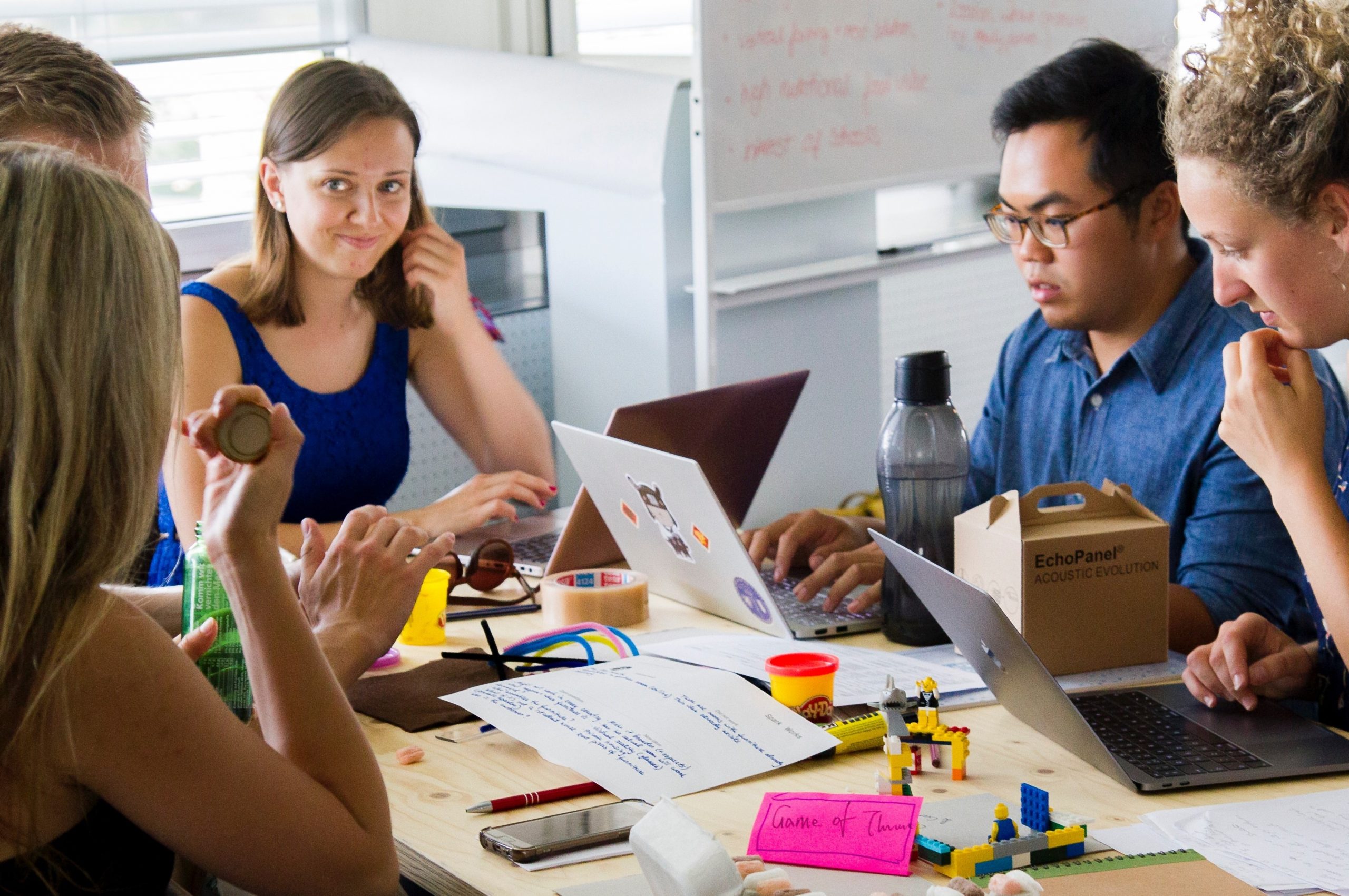 Advantages of Outsourcing to a Digital Marketing Agency